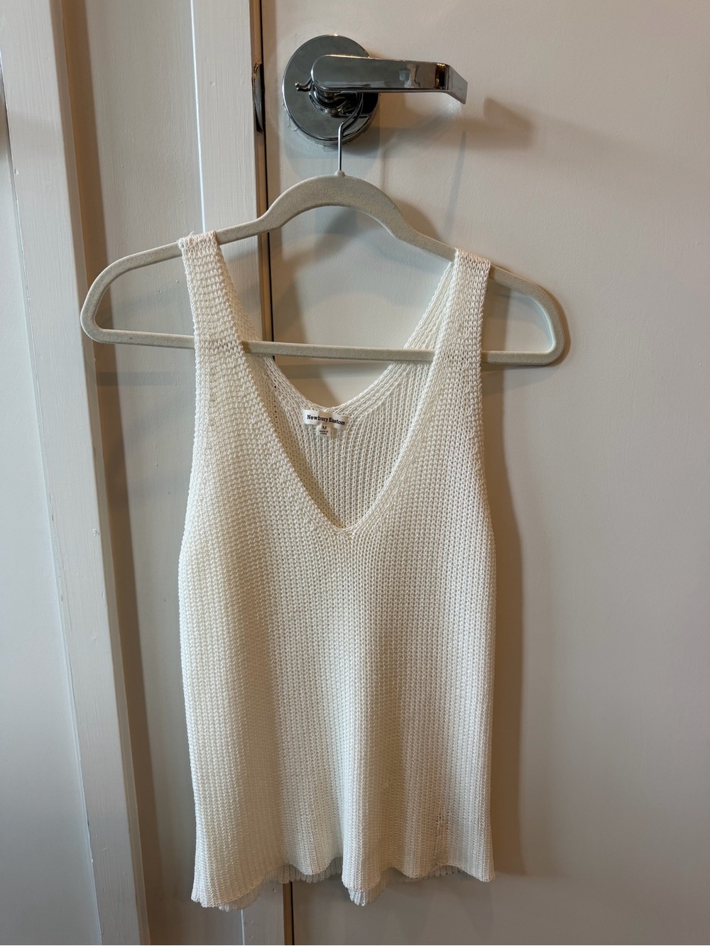 Newbury Kustom Cream Open-Knit V-Neck Tank